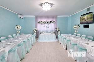 Дом 300м², 3-этажный, посуточно,