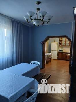 Дом 105м², 2-этажный, посуточно,