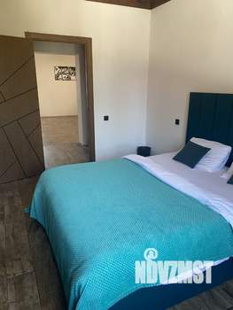 Дом 250м², 2-этажный, посуточно,