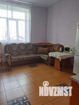 Дом 200м², 2-этажный, посуточно,