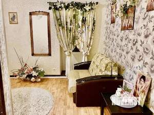 Дом 350м², 3-этажный, посуточно,