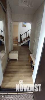 Дом 146м², 2-этажный, участок 6 сот.