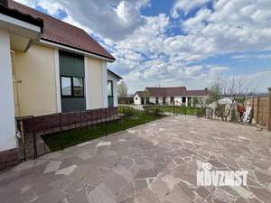 Коттедж 242м², 2-этажный, участок 15 сот.