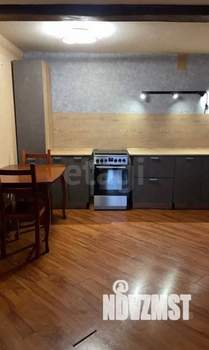 Таунхаус 154м², 3-этажный, участок 4 сот.