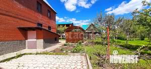 Дом 330м², 3-этажный, участок 15 сот.