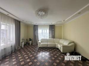 Дом 202м², 2-этажный, участок 15 сот.