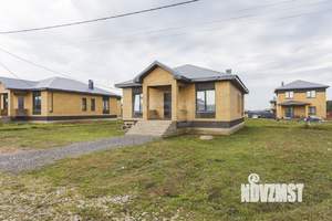 Дом 102м², 1-этажный, участок 6 сот.