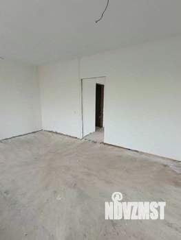 Таунхаус 110м², 2-этажный, участок 8 сот.