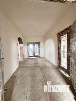 Дом 390м², 2-этажный, участок 15 сот.