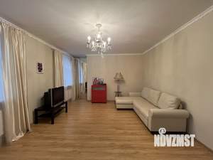 Дом 187м², 3-этажный, участок 7 сот.