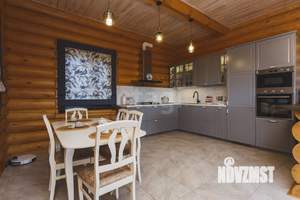 Дом 188м², 2-этажный, участок 8 сот.