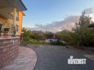 Дом 488м², 3-этажный, участок 16 сот.