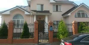 Дом 405м², 2-этажный, участок 20 сот.