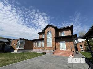 Коттедж 179м², 2-этажный, участок 8 сот.