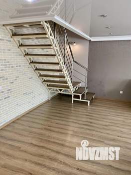 Дом 233м², 2-этажный, участок 5 сот.