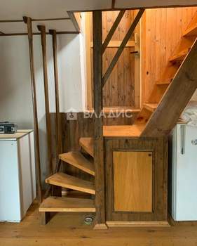 Дом 90м², 3-этажный, участок 5 сот.