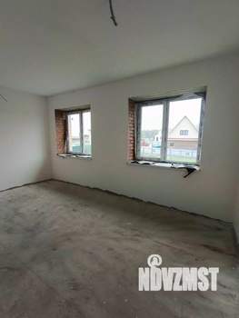 Таунхаус 110м², 2-этажный, участок 8 сот.