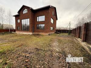 Дом 600м², 3-этажный, участок 13 сот.