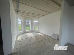 Коттедж 137м², 2-этажный, участок 6 сот.