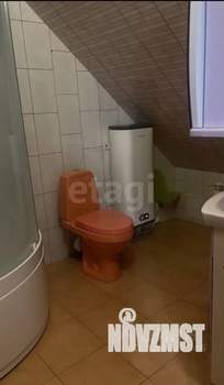 Таунхаус 154м², 3-этажный, участок 4 сот.