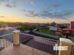 Дом 488м², 3-этажный, участок 16 сот.