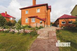 Дом 194м², 2-этажный, участок 20 сот.