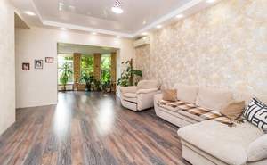 Дом 353м², 3-этажный, участок 13 сот.