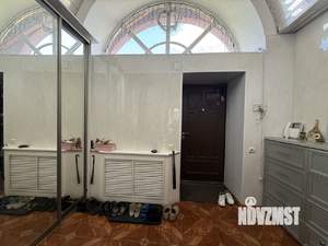 Коттедж 347м², 2-этажный, участок 8 сот.