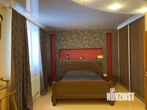 Коттедж 440м², 2-этажный, участок 12 сот.