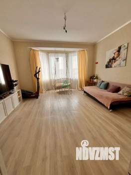 Дом 276м², 2-этажный, участок 15 сот.