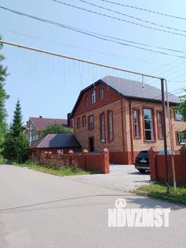 Коттедж 482м², 3-этажный, участок 10 сот.