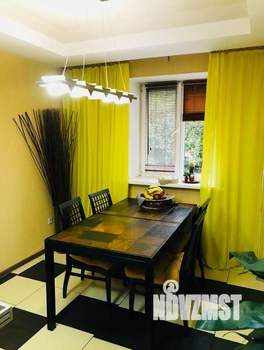 Коттедж 400м², 2-этажный, участок 8 сот.