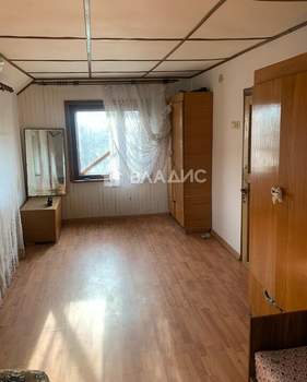 Дом 90м², 3-этажный, участок 5 сот.