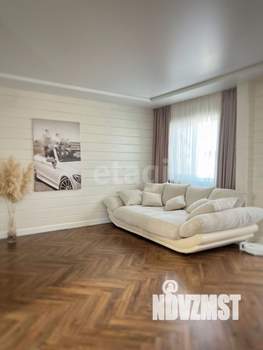 Дом 244м², 2-этажный, участок 8 сот.