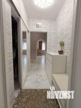 Коттедж 224м², 3-этажный, участок 10 сот.