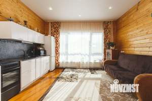 Дом 74м², 2-этажный, участок 8 сот.