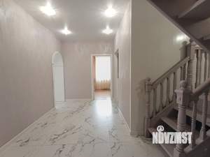 Коттедж 224м², 3-этажный, участок 10 сот.