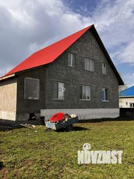 Дом 276м², 2-этажный, участок 15 сот.