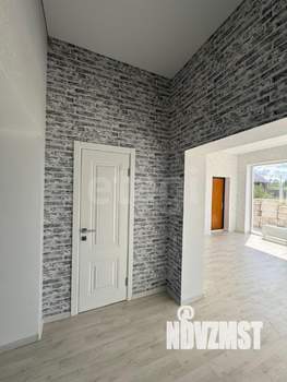 Дом 106м², 2-этажный, участок 6 сот.