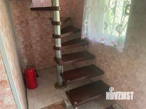 Дом 70м², 3-этажный, участок 6 сот.