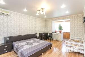 Дом 380м², 3-этажный, участок 8 сот.