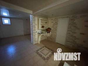 Таунхаус 392м², 3-этажный, участок 1 сот.