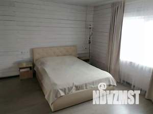 Дом 107м², 1-этажный, участок 4 сот.