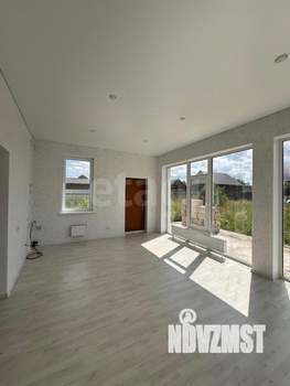 Дом 106м², 2-этажный, участок 6 сот.