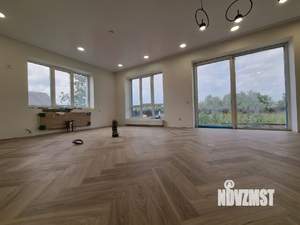 Коттедж 300м², 2-этажный, участок 14 сот.