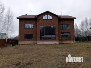 Дом 600м², 3-этажный, участок 13 сот.