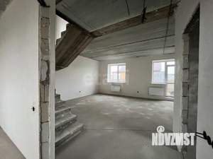 Дом 130м², 2-этажный, участок 6 сот.