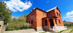 Дом 330м², 3-этажный, участок 15 сот.