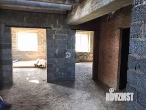 Дом 184м², 2-этажный, участок 8 сот.