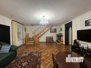 Дом 187м², 3-этажный, участок 7 сот.